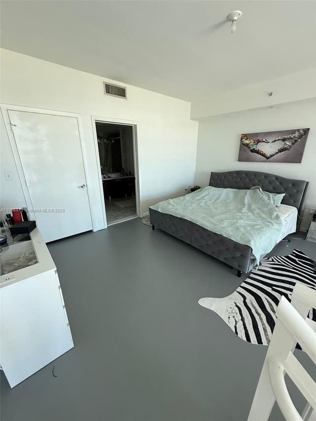253 NE 2nd St # 632, Miami FL 33132 - Miami, FL - Photo 7