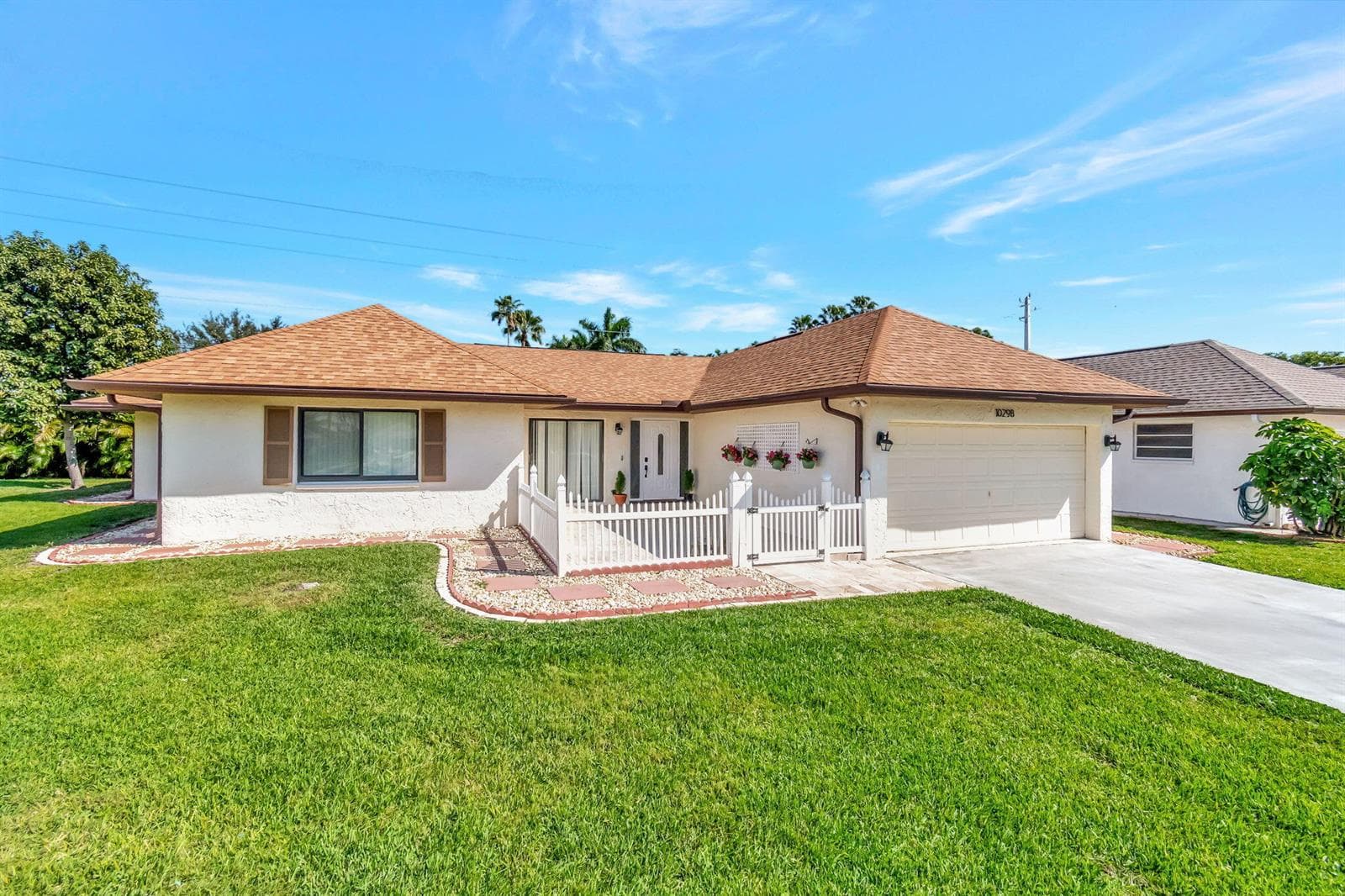 10298 Greentrail Drive N, Boynton Beach FL 33436