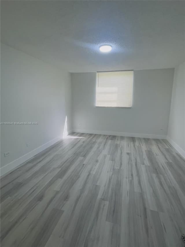 443 NE 195th St # 338, Miami FL 33179 - Miami, FL - Photo 6
