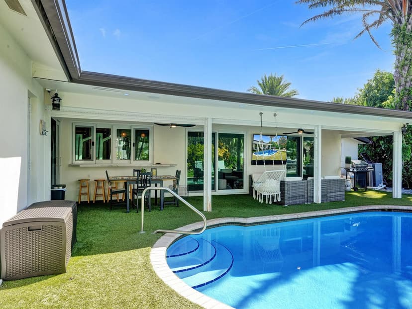 3821 NE 29th Avenue, Lighthouse Point FL 33064