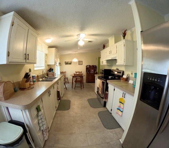 6280 Cypress Lane, Lantana FL 33462 - Lantana, FL - Photo 5
