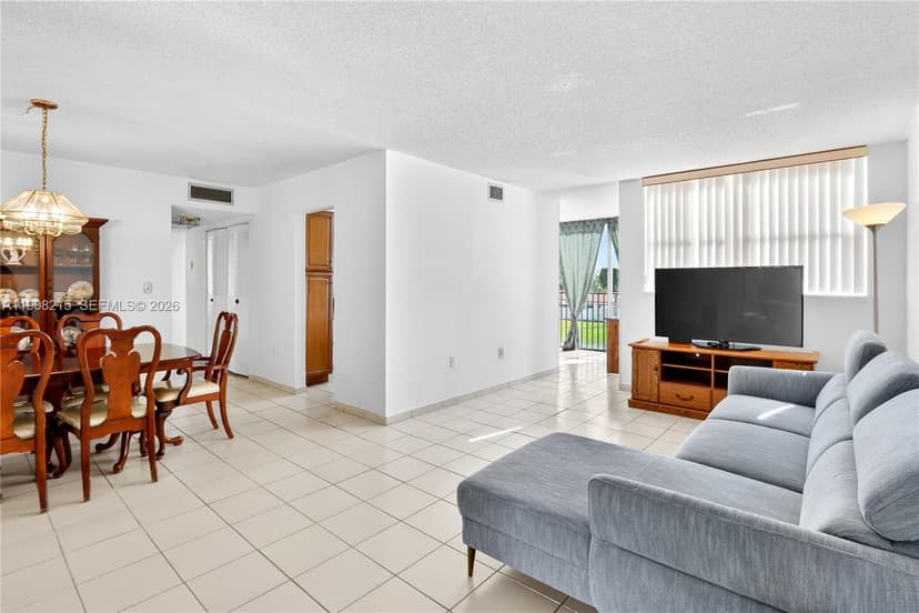 9401 SW 4th St # 6, Miami FL 33174
