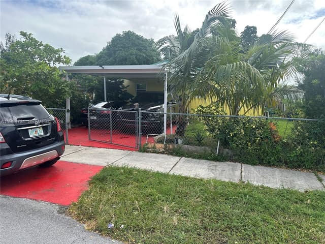 15151 Railroad Dr, Miami Gardens FL 33054 - Miami Gardens, FL - Photo 2