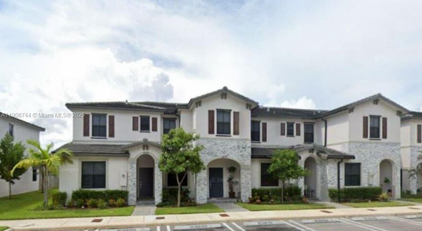 18240 SW 148th Rd # 18240, Miami FL 33187