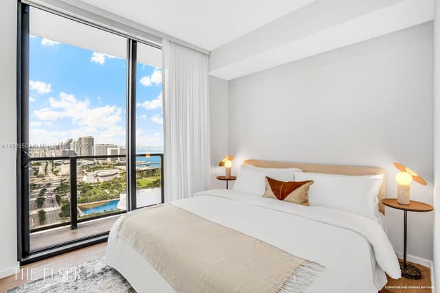 398 NE 5th St # 1601, Miami FL 33132 - Miami, FL - Photo 4