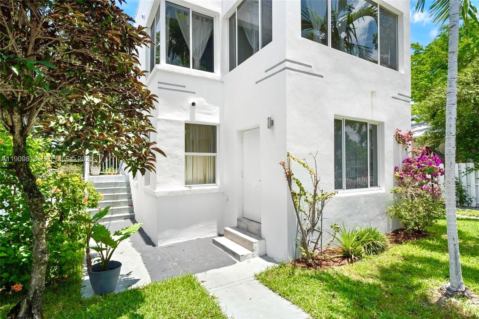 555 NE 70th St, Miami FL 33138 - Miami, FL - Photo 1