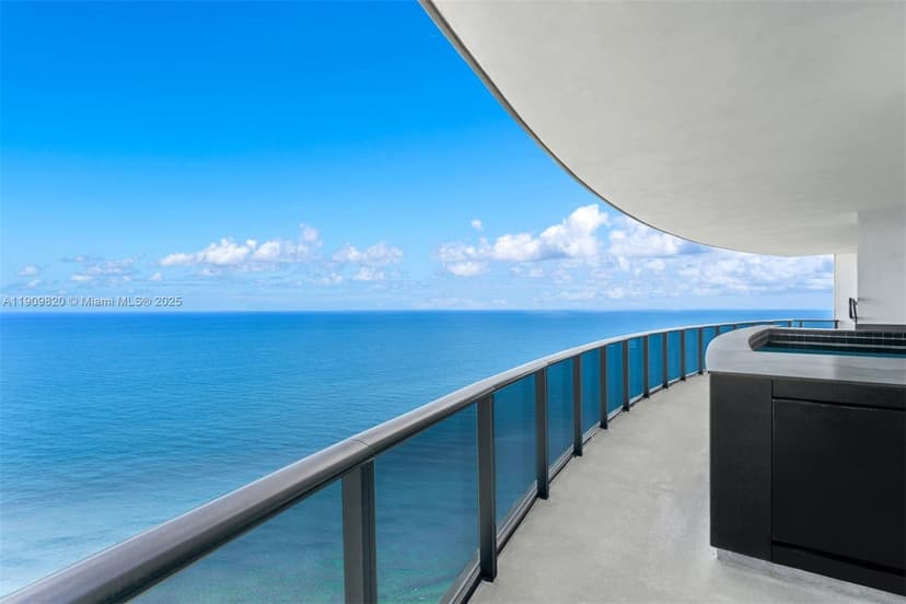 18555 Collins Ave # 3205, Sunny Isles Beach FL 33160