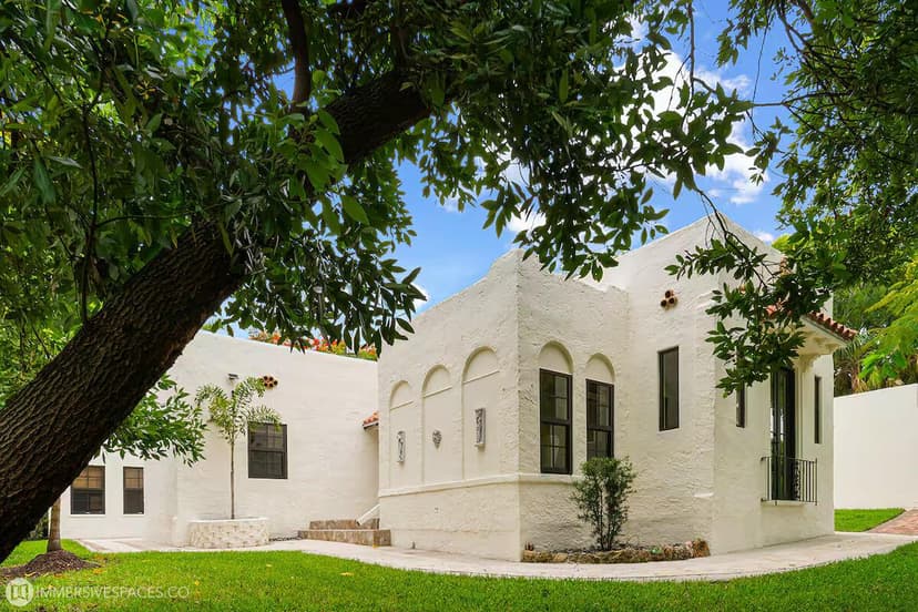 828 35th Street, West Palm Beach FL 33407