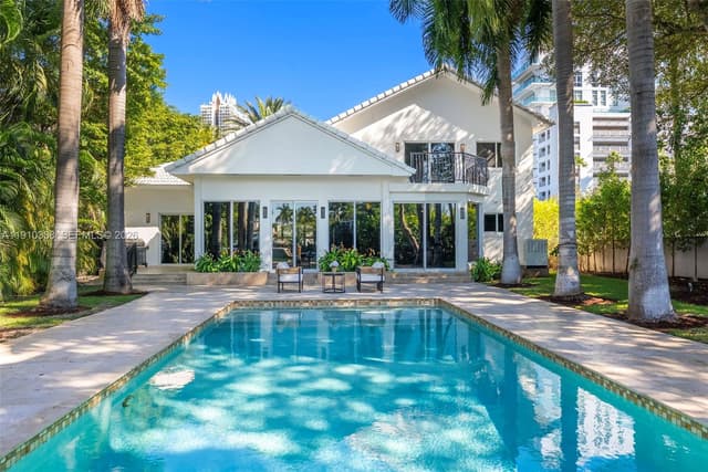 6300 Allison Rd, Miami Beach FL 33141 - Miami Beach, FL - Photo 3
