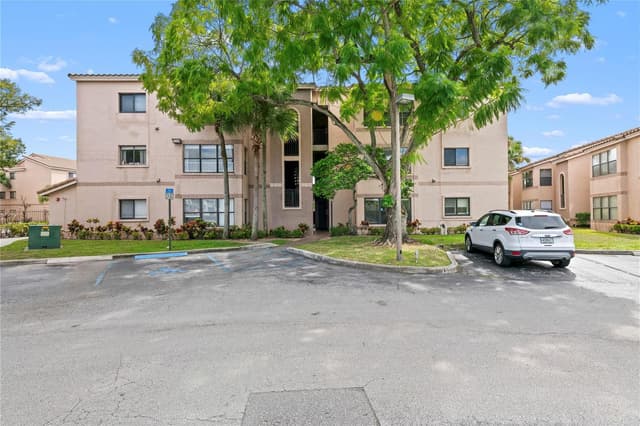 2906 S University Drive # 10204, Davie FL 33328 - Davie, FL - Photo 3