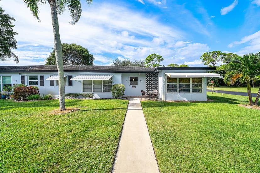 510 High Point Drive # D, Delray Beach FL 33445