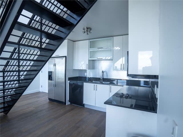 60 SW 13th St # 4805, Miami FL 33130 - Miami, FL - Photo 2