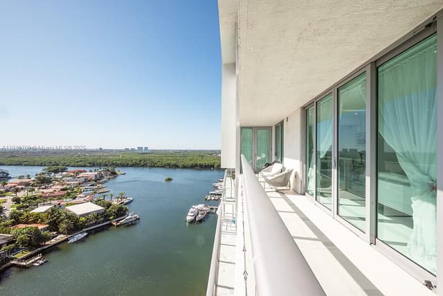 330 Sunny Isles Blvd # 1908, Sunny Isles Beach FL 33160 - Sunny Isles Beach, FL - Photo 4