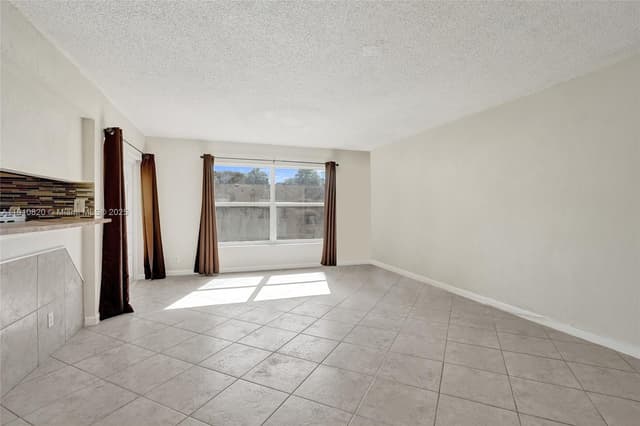 4220 NW 21st St # 206, Lauderhill FL 33313 - Lauderhill, FL - Photo 5