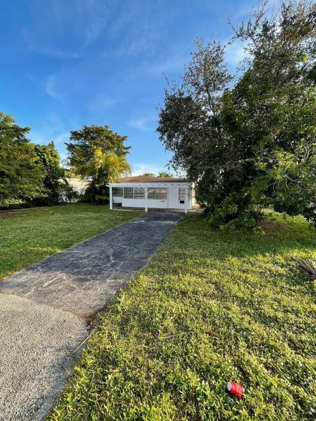 1300 NE 182nd Street, North Miami Beach FL 33162 - North Miami Beach, FL - Photo 2