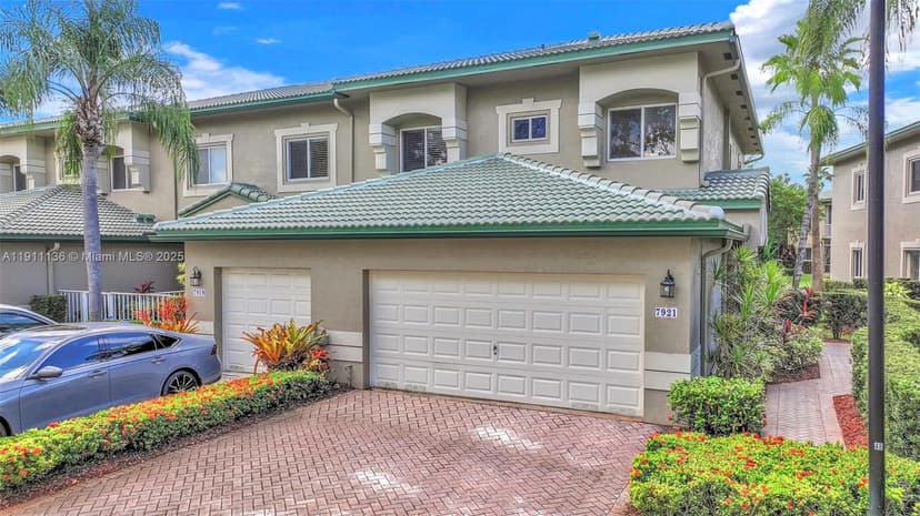 7921 E Exeter Blvd E # 202, Tamarac FL 33321