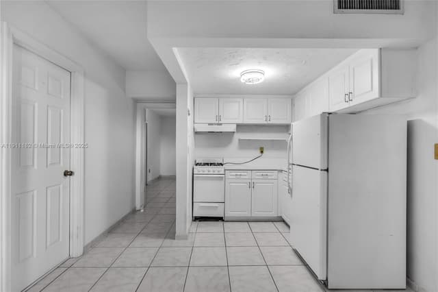 1330 W 54th St # 302C, Hialeah FL 33012 - Hialeah, FL - Photo 6