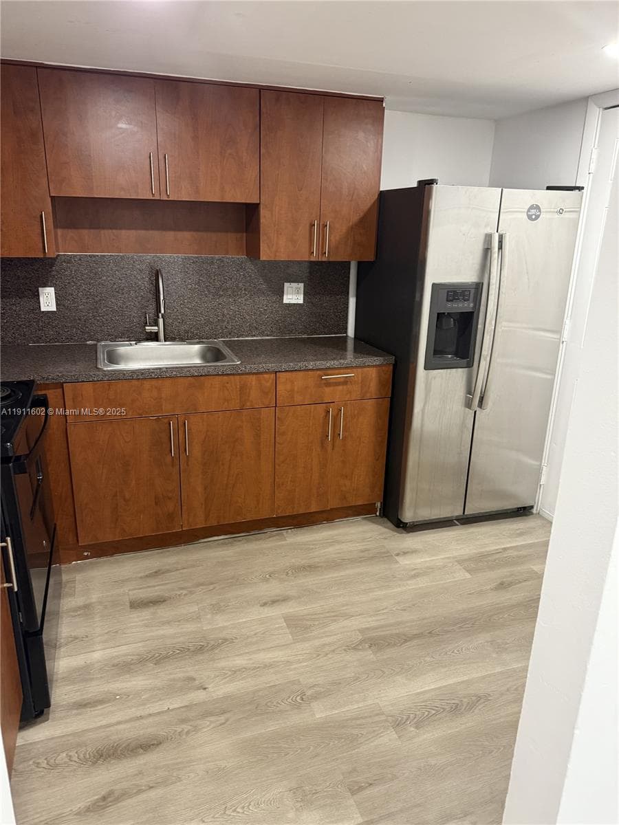 1200 SW 50th Ave # 3, North Lauderdale FL 33068
