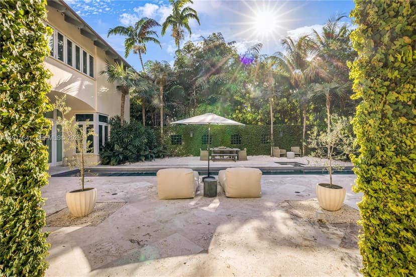 7370 Vistalmar St, Coral Gables FL 33143