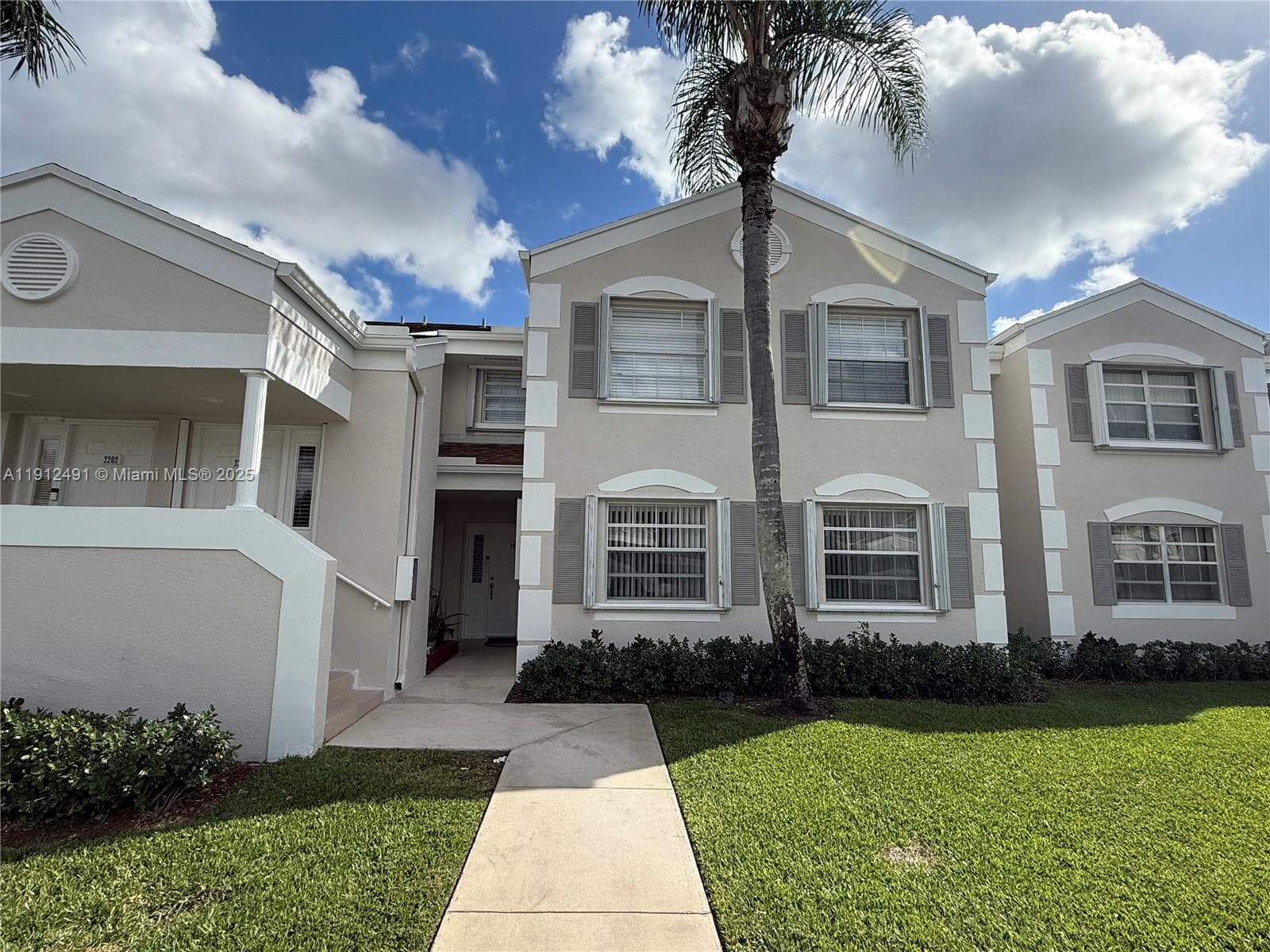2203 SE 27th Dr # A, Homestead FL 33035