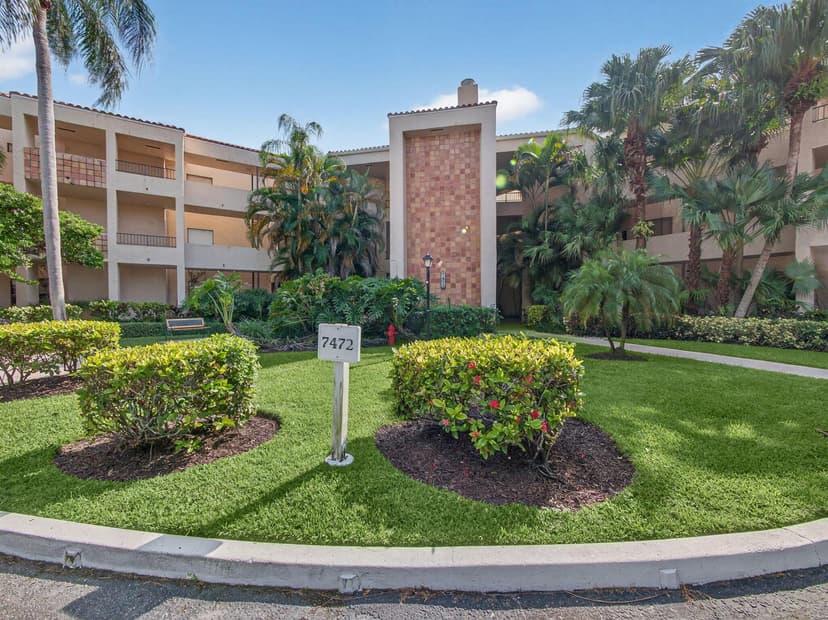 7472 La Paz Boulevard # 109, Boca Raton FL 33433