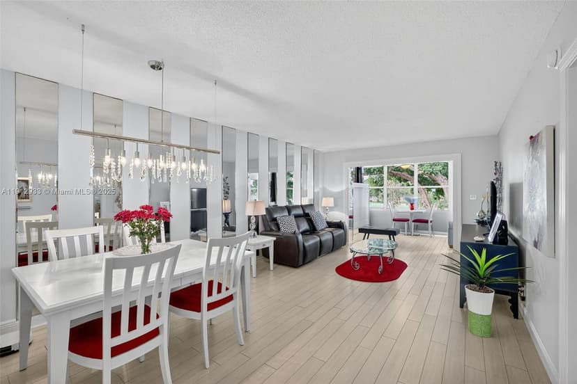 7817 Golf Circle Dr # 305, Margate FL 33063