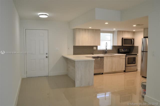 9375 Fontainebleau Blvd # L122, Miami FL 33172 - Miami, FL - Photo 4