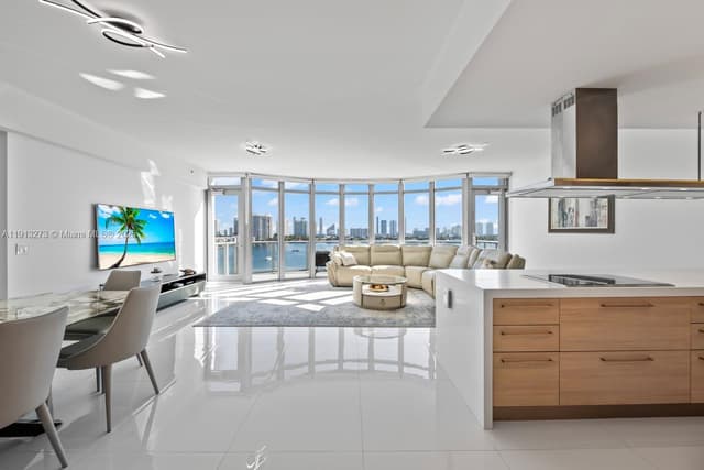 17301 Biscayne Blvd # 811, North Miami Beach FL 33160 - North Miami Beach, FL - Photo 4