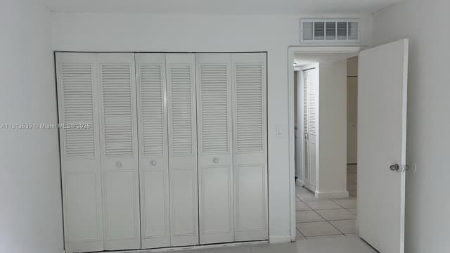 8860 Fontainebleau Blvd # 403, Miami FL 33172 - Miami, FL - Photo 7