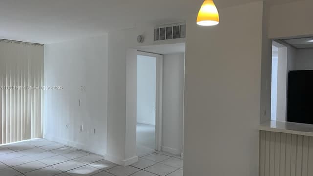 8860 Fontainebleau Blvd # 403, Miami FL 33172 - Miami, FL - Photo 3
