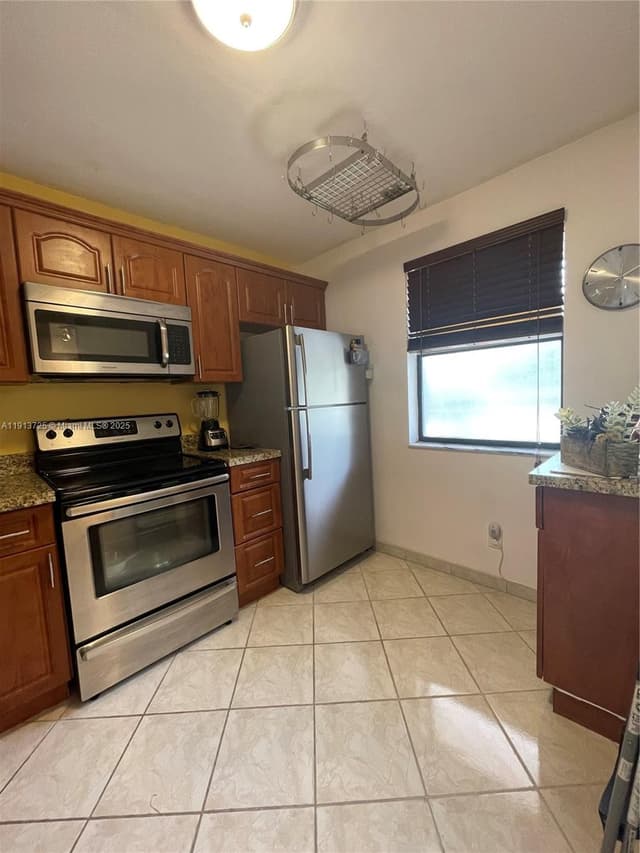 2786 NW 104th Ave # 211, Sunrise FL 33322 - Sunrise, FL - Photo 2