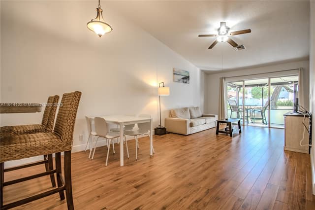 7652 S Pinewalk Dr S # 139, Margate FL 33063 - Margate, FL - Photo 7
