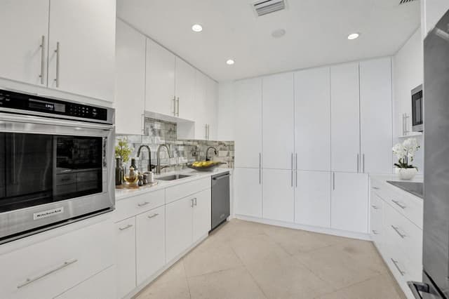 44 Cocoanut Row, Palm Beach FL 33480 - Palm Beach, FL - Photo 4