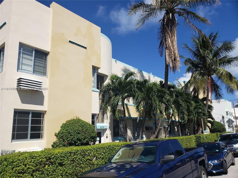 639 12th St # 3, Miami Beach FL 33139