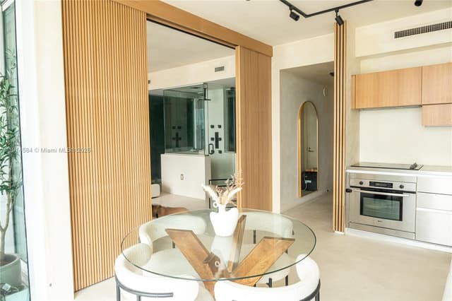 1040 Biscayne Blvd # 2905, Miami FL 33132 - Miami, FL - Photo 3