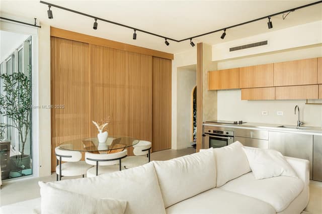 1040 Biscayne Blvd # 2905, Miami FL 33132 - Miami, FL - Photo 4