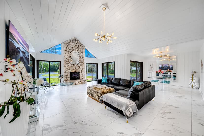 583 Rambling Drive Circle, Wellington FL 33414