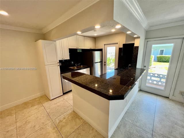 2700 NE 135th St # 45, North Miami FL 33181 - North Miami, FL - Photo 4