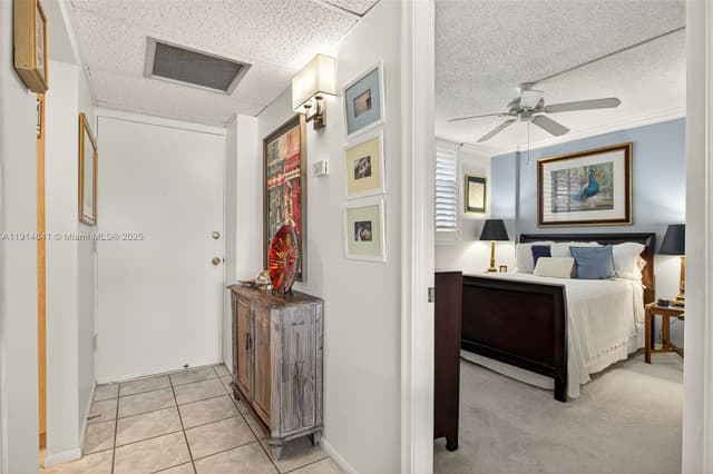 115 Royal Park Dr # 2C, Oakland Park FL 33309 - Oakland Park, FL - Photo 3