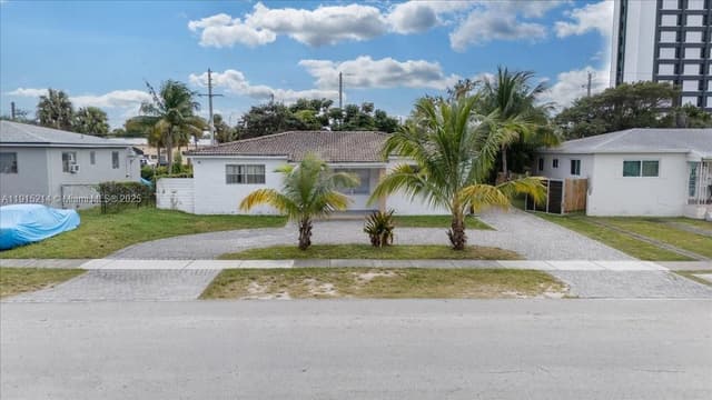 640 NE 168th St, North Miami Beach FL 33162 - North Miami Beach, FL - Photo 3