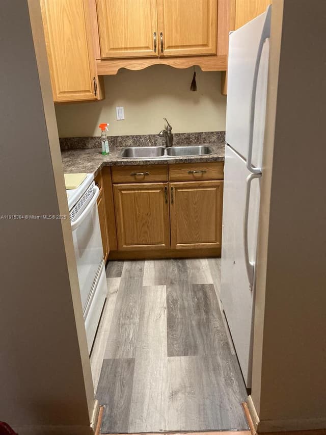 3045 NW 118th Dr # F, Coral Springs FL 33065 - Coral Springs, FL - Photo 3