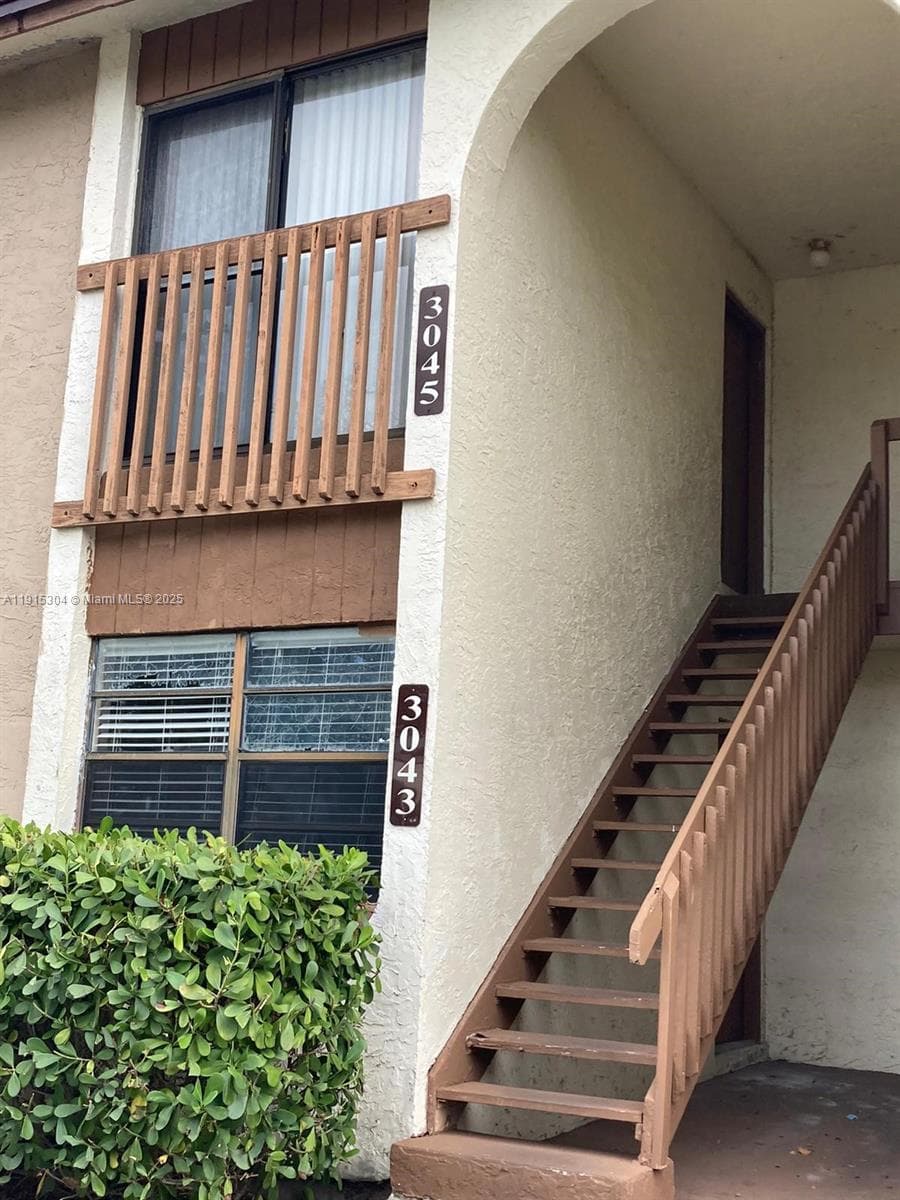 3045 NW 118th Dr # F, Coral Springs FL 33065