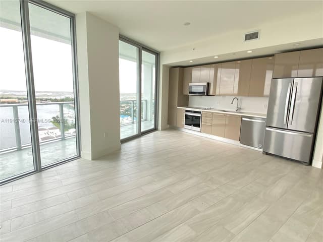 2000 Metropica Way # 2104, Sunrise FL 33323 - Sunrise, FL - Photo 2