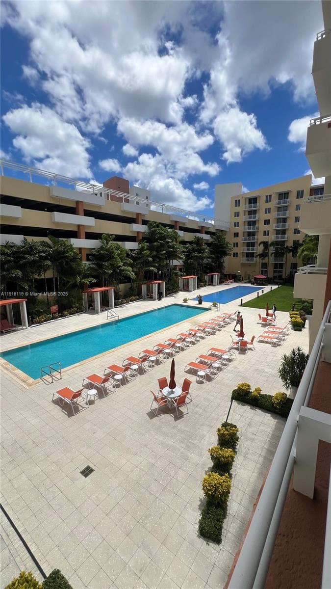 2775 NE 187th St # 227, Aventura FL 33180