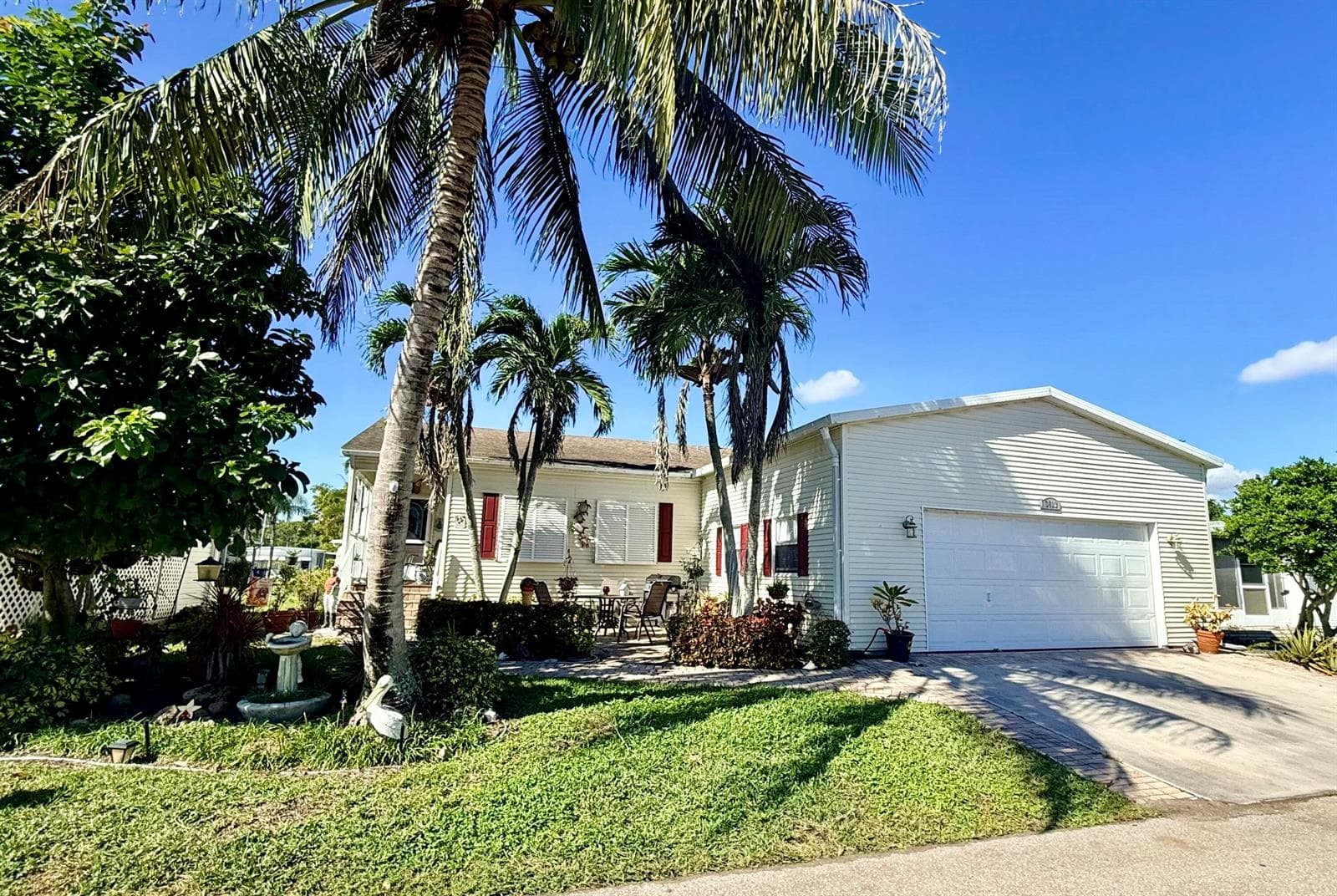 6403 Birch Lane, Lantana FL 33462