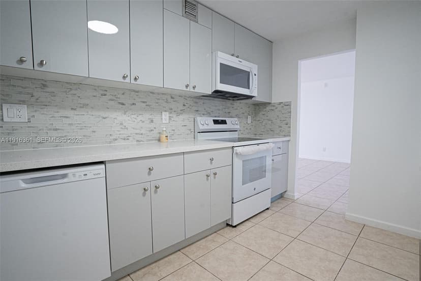1849 S Ocean Dr # 1509, Hallandale Beach FL 33009