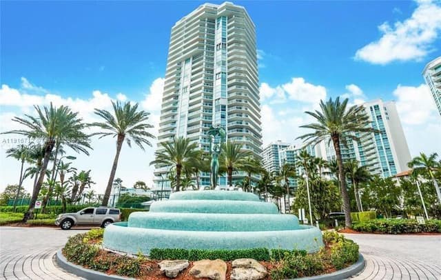 16400 Collins Ave # 1246, Sunny Isles Beach FL 33160 - Sunny Isles Beach, FL - Photo 2