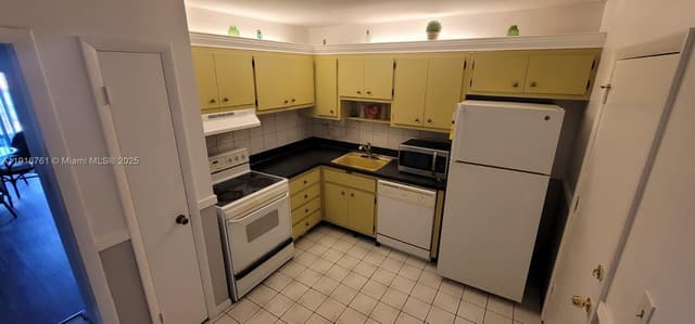 4880 NW 22nd St # 301, Lauderhill FL 33313 - Lauderhill, FL - Photo 4