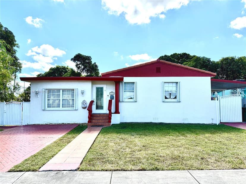 174 E 41st St, Hialeah FL 33013