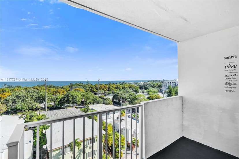 8000 Harding Ave # 7F, Miami Beach FL 33141